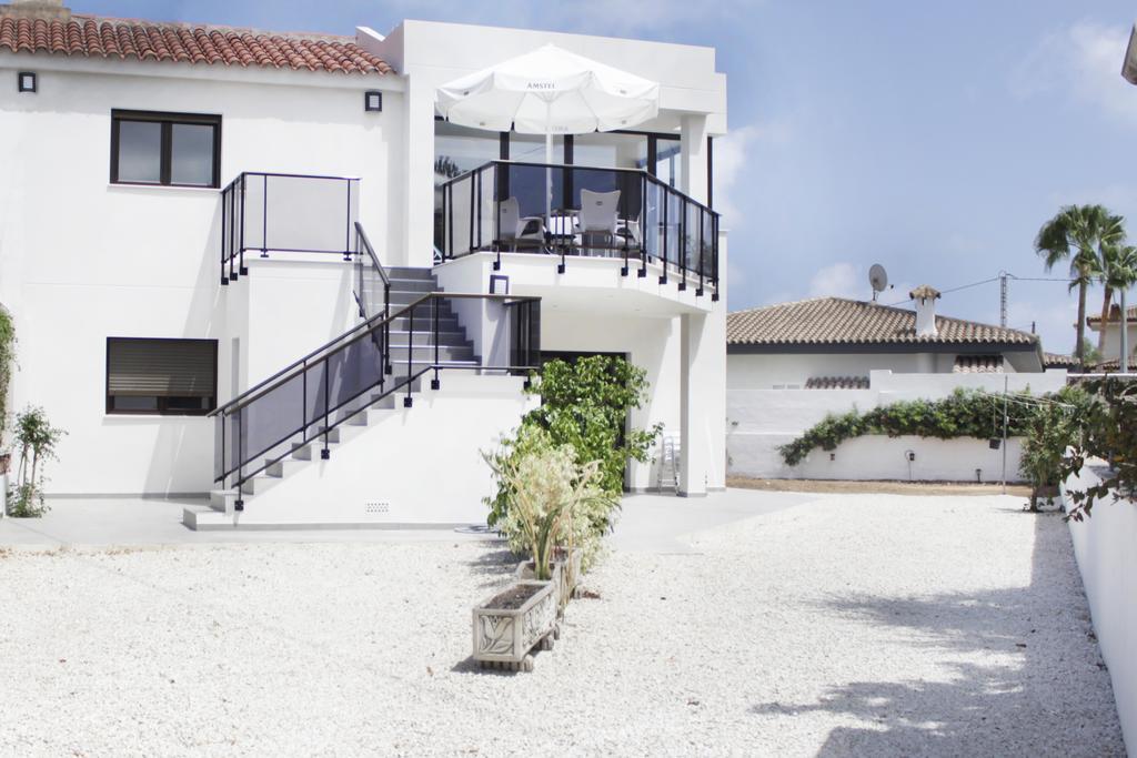 Apartamentos Paraiso El Albir Chambre photo